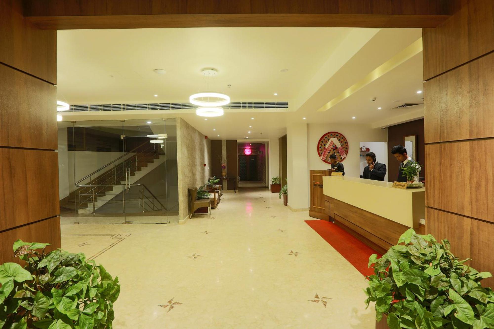 Hotel Presidental By East End Delhi Airport