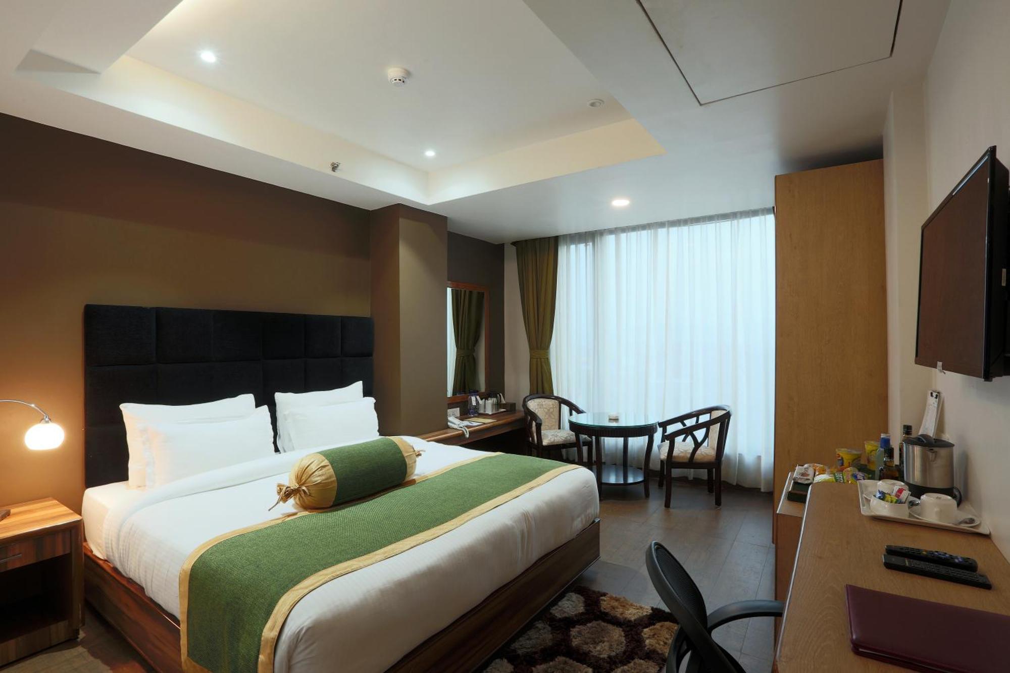 Presidental By East End Delhi Airport