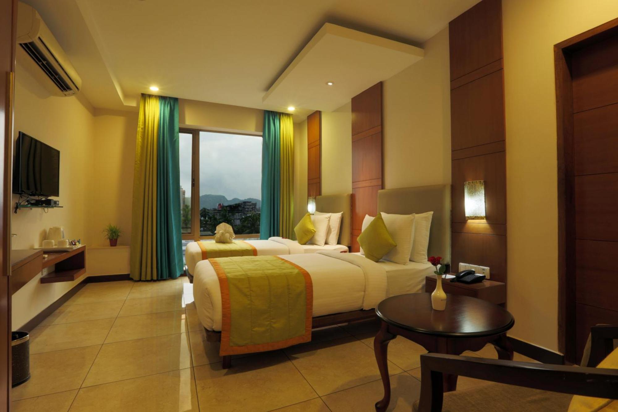 Presidental By East End Delhi Airport Hotel