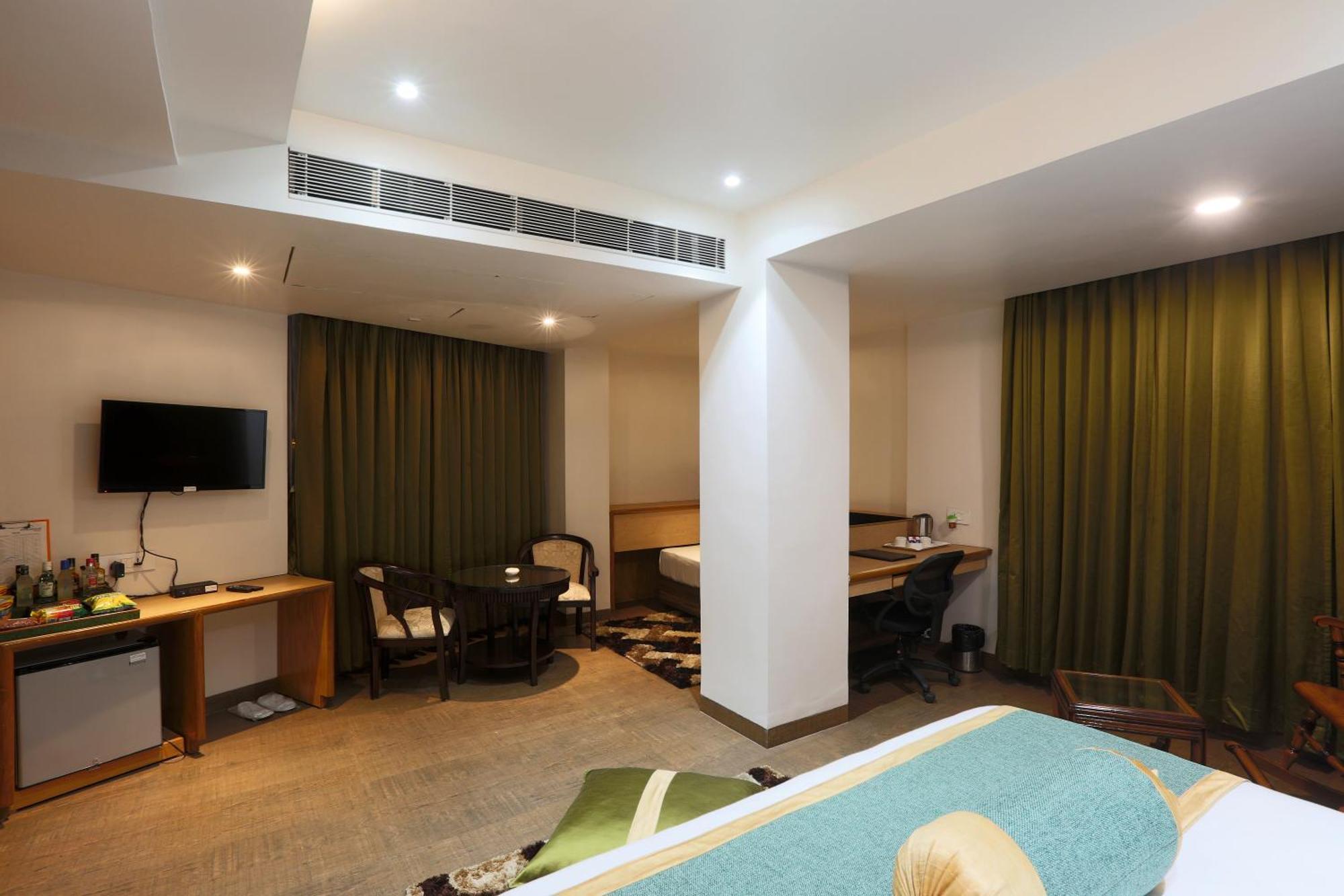 Presidental By East End Delhi Airport New Delhi