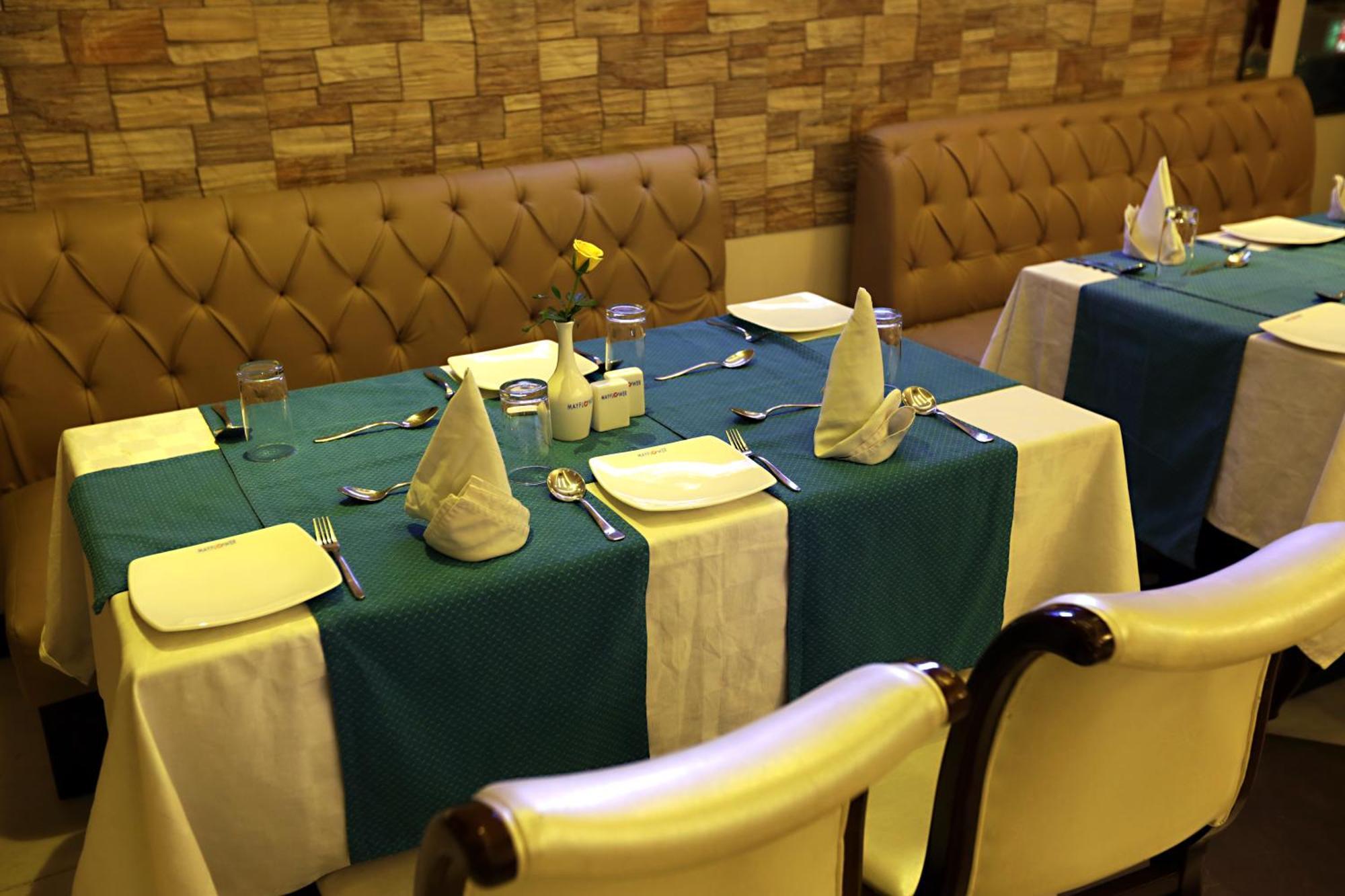 Presidental By East End Delhi Airport Hotel
